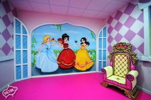 artystyczne malowanie przychodni pediatrycznej