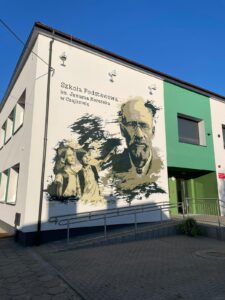 Malowanie patrona szkoły