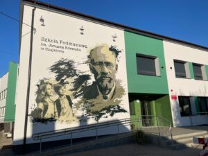 mural patrona szkoły