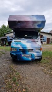 Malowanie kamperów w stylu van life