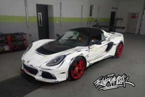 personalizowane malowanie aut sportowych